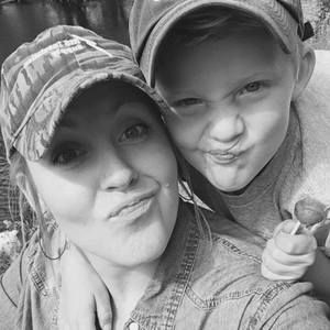 Meet your Posher, Lacey